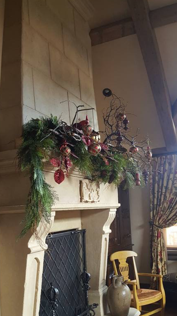 Christmas Comes to Stems